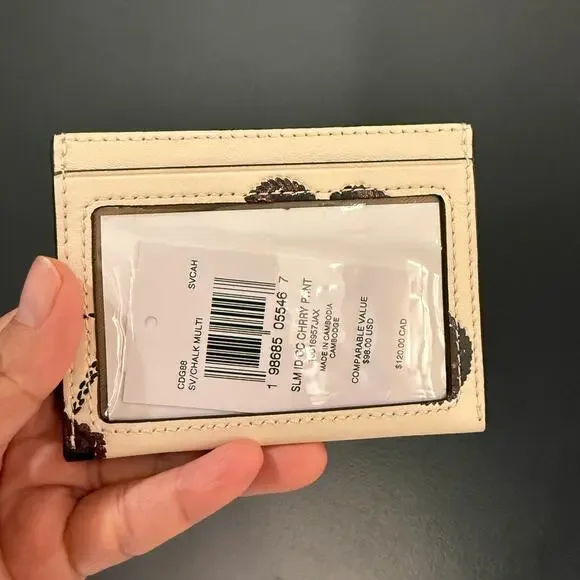 NWT Coach Slim Id Card Case With Cherry Print CDG88 - Picture 2 of 3